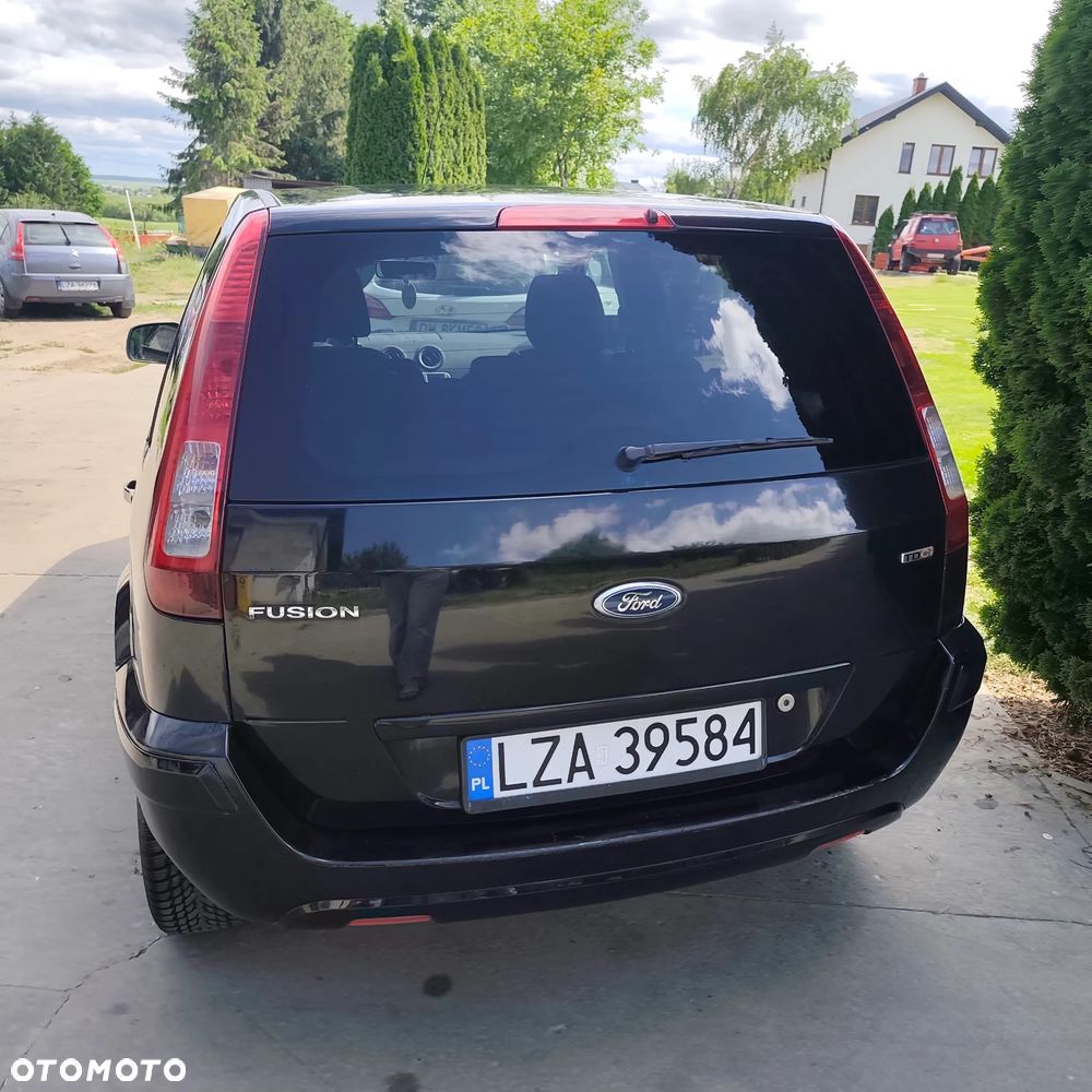 Ford Fusion 1.4 TDCI + - 3