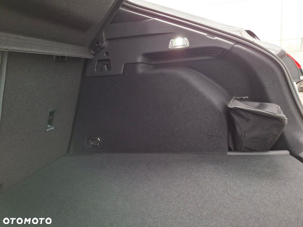 Audi Q3 Sportback - 10