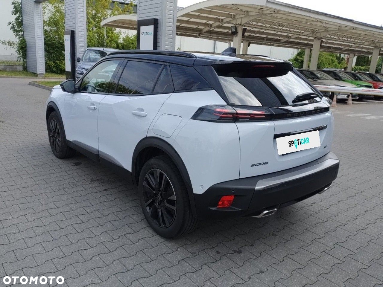 Peugeot 2008 1.2 PureTech GT S&S EAT8 - 7