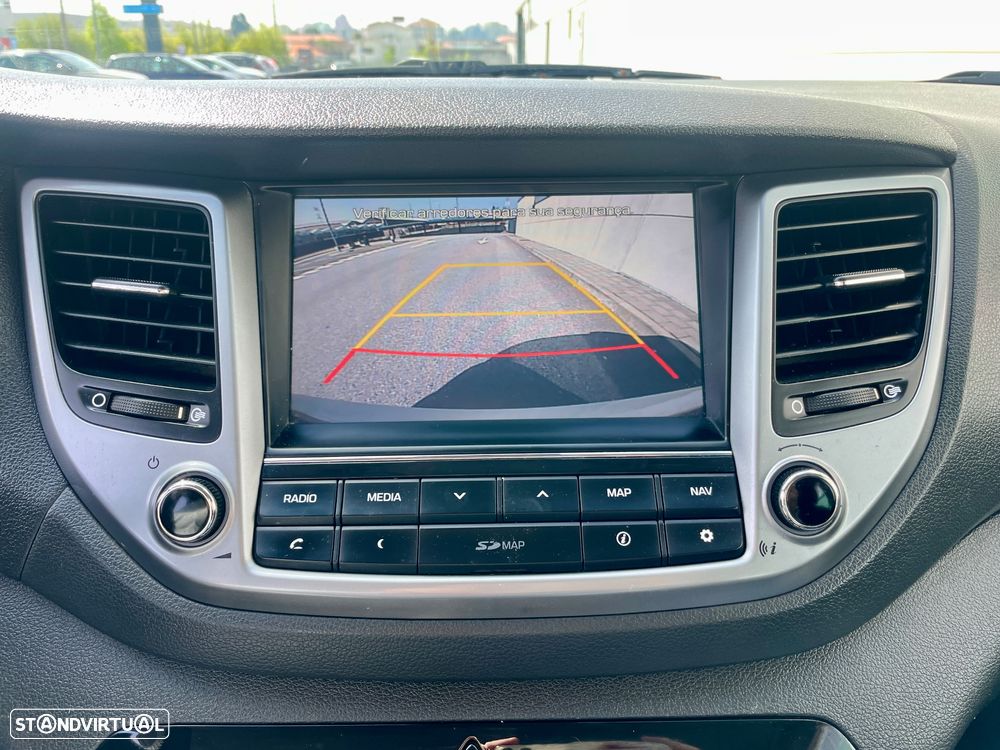 Hyundai Tucson 1.7 CRDi Executive - 13