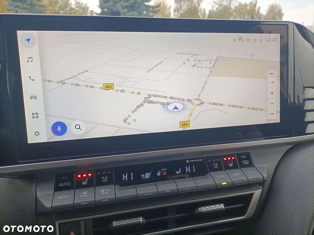 Toyota Camry - 18