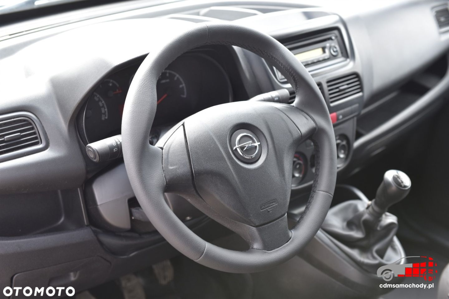 Opel COMBO - 14