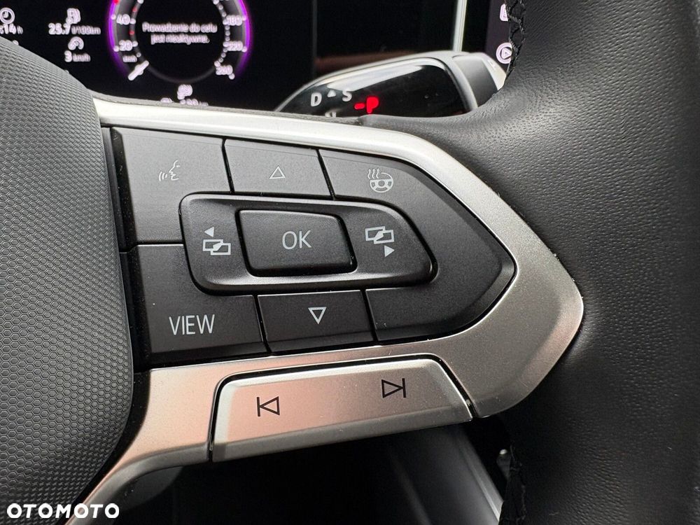 Volkswagen Passat Variant 2.0 TDI EVO Elegance DSG - 29