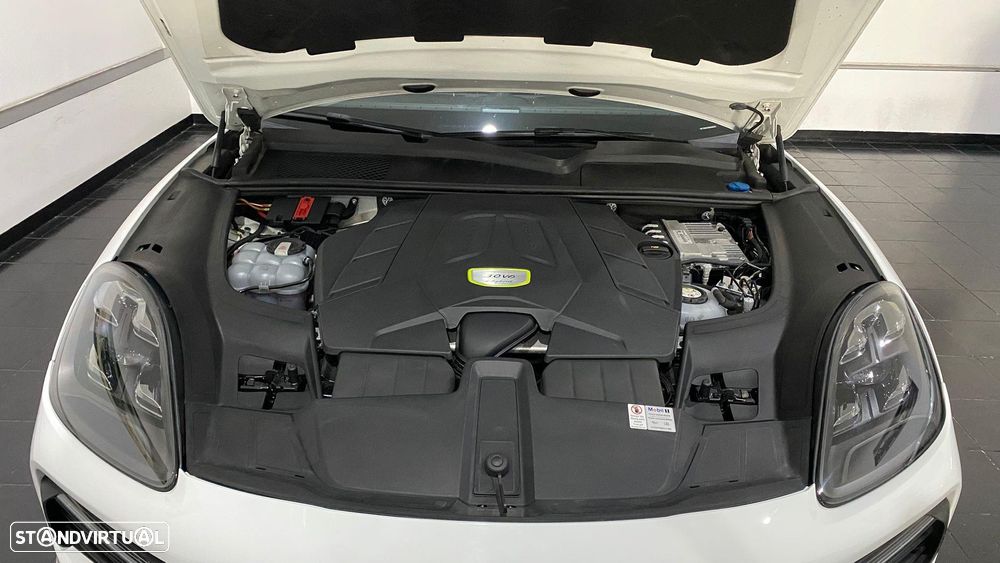 Porsche Cayenne E-Hybrid - 25