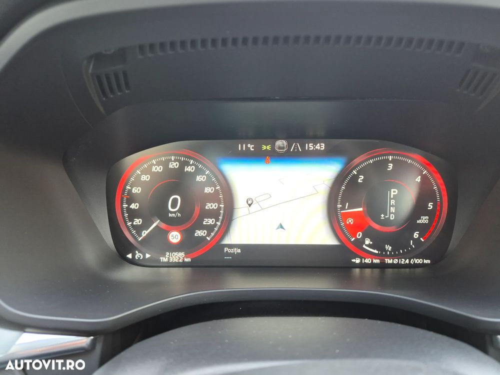 Volvo XC 60 D4 AWD Momentum - 6