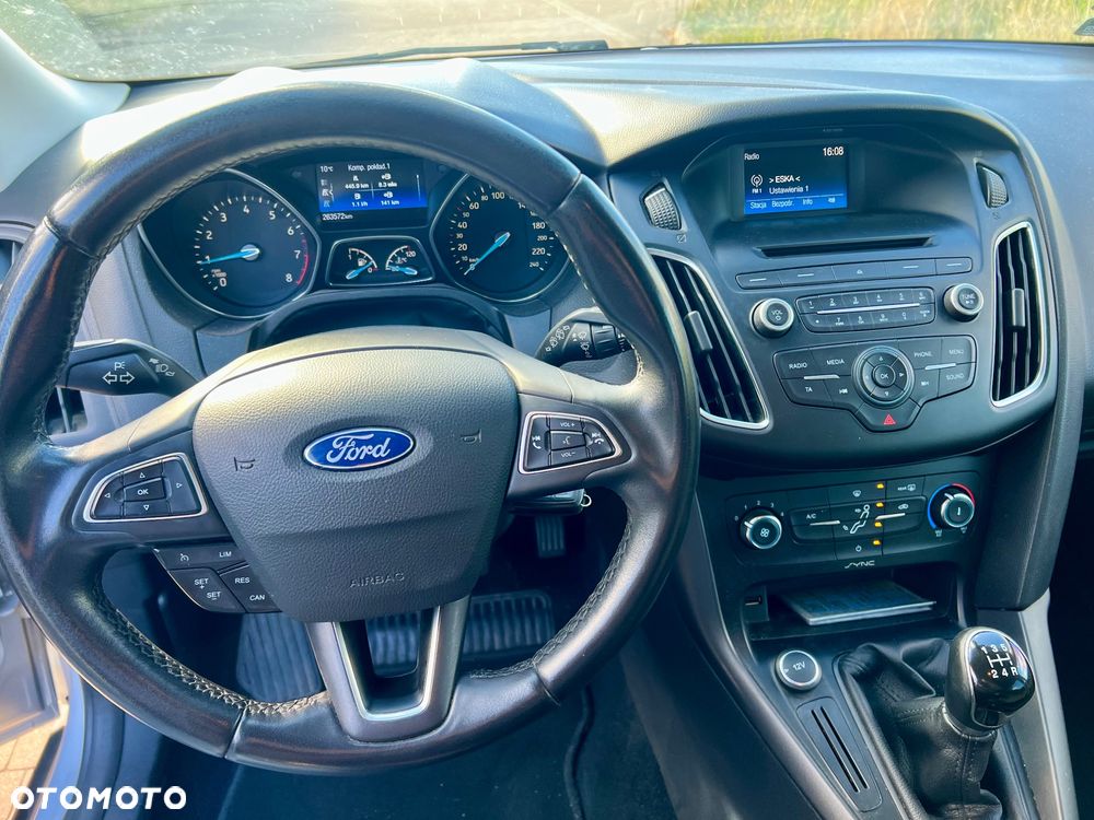 Ford Focus 1.6 Edition - 6
