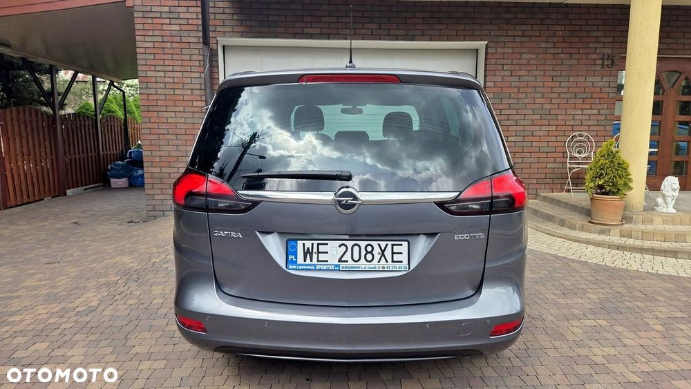 Opel Zafira 1.6 T 120 Lat S&S - 9