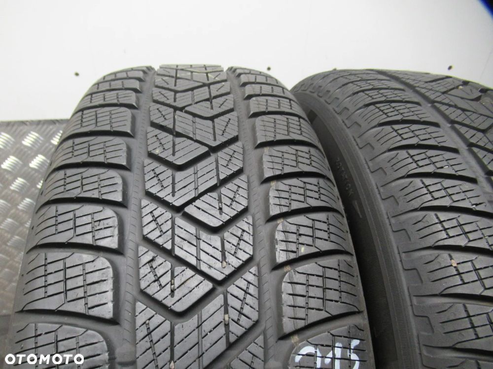 2x Pirelli Scorpion Winter 215/65/17 99H nr.1723 - 3