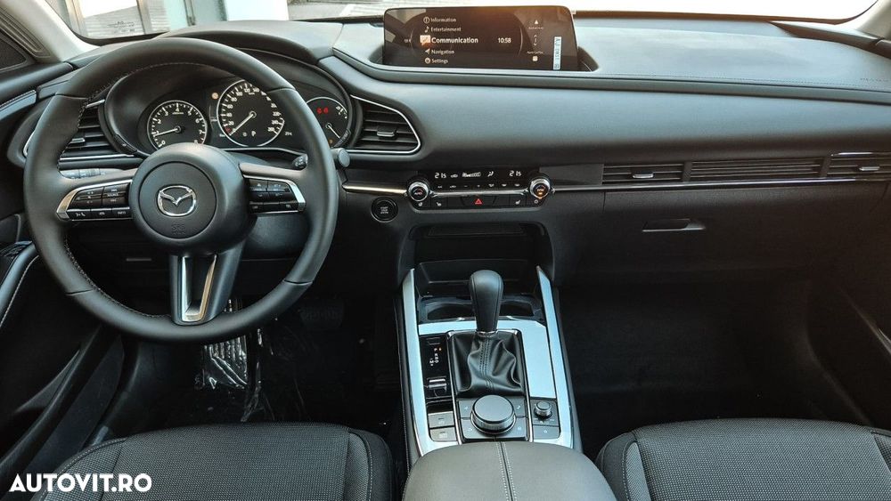 Mazda CX-30 - 12