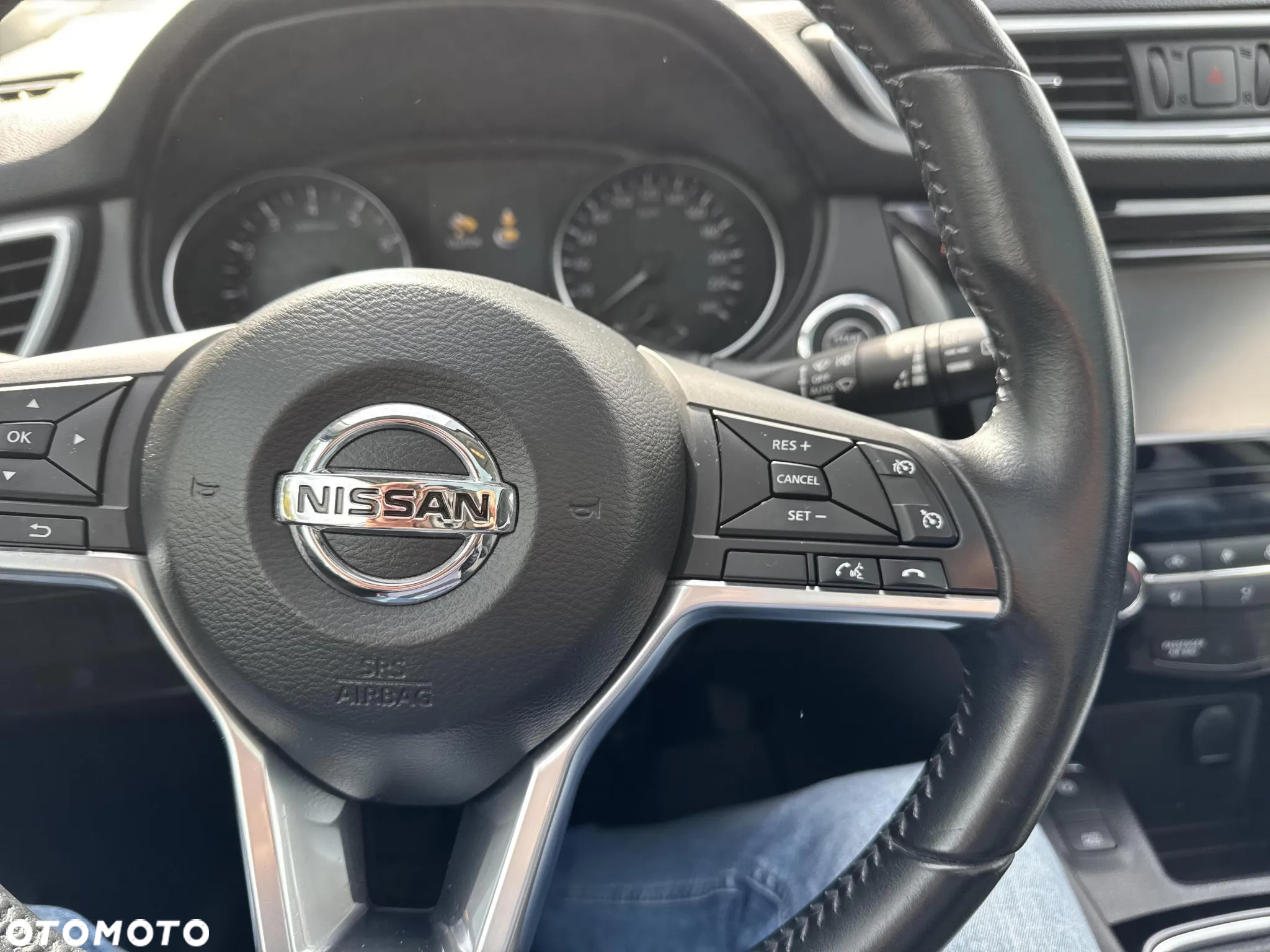 Nissan Qashqai 1.6 DIG-T N-Connecta - 15
