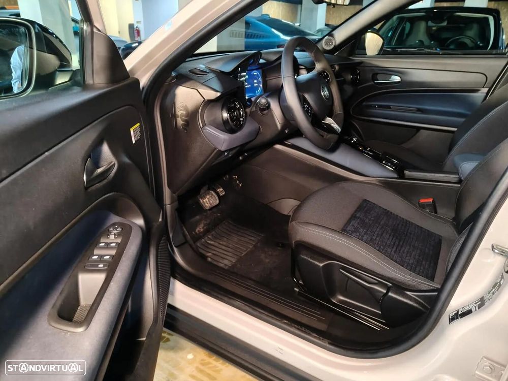 Alfa Romeo Junior Elletrica 50 kWh - 24