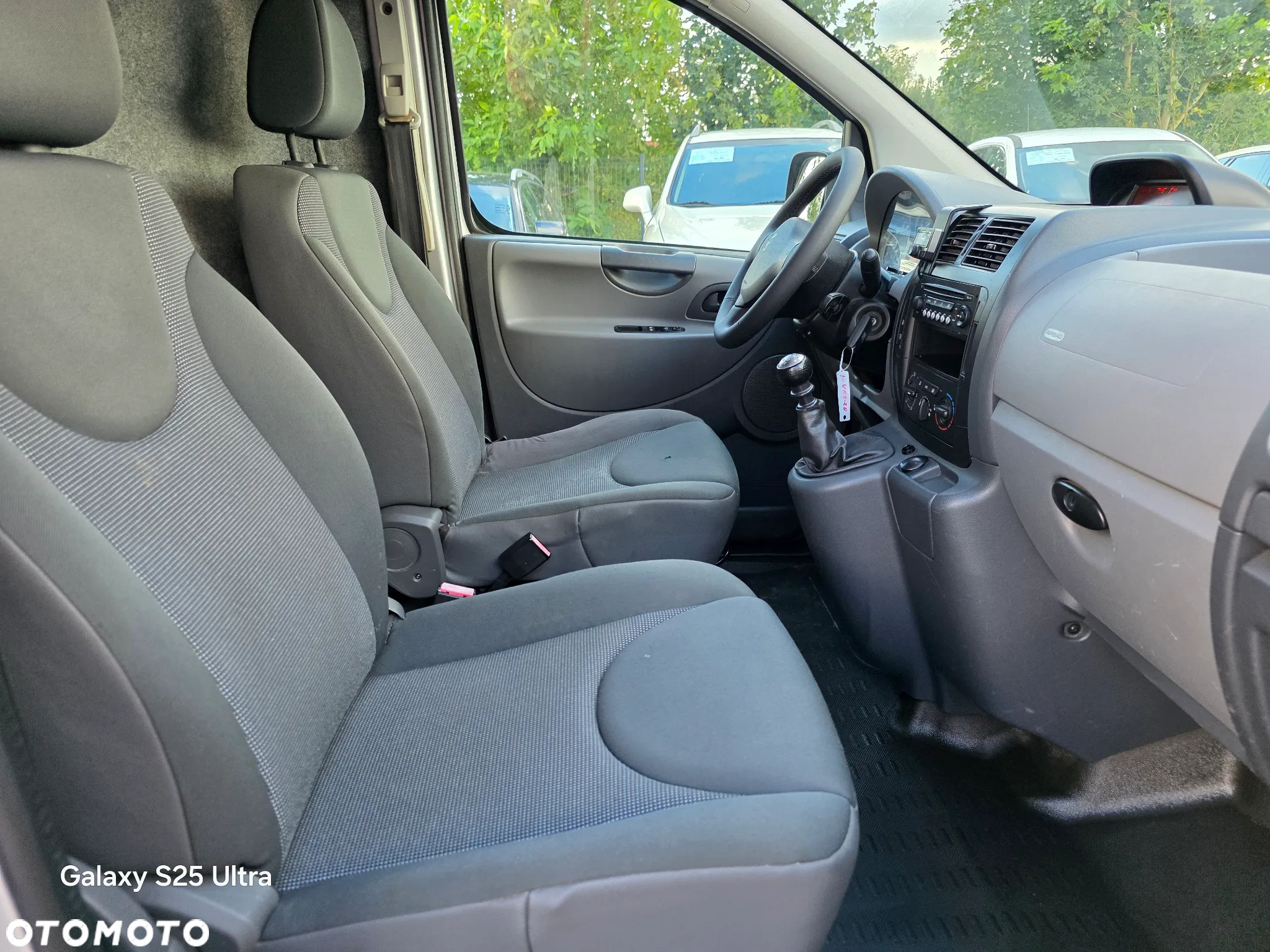 Peugeot Expert - 27