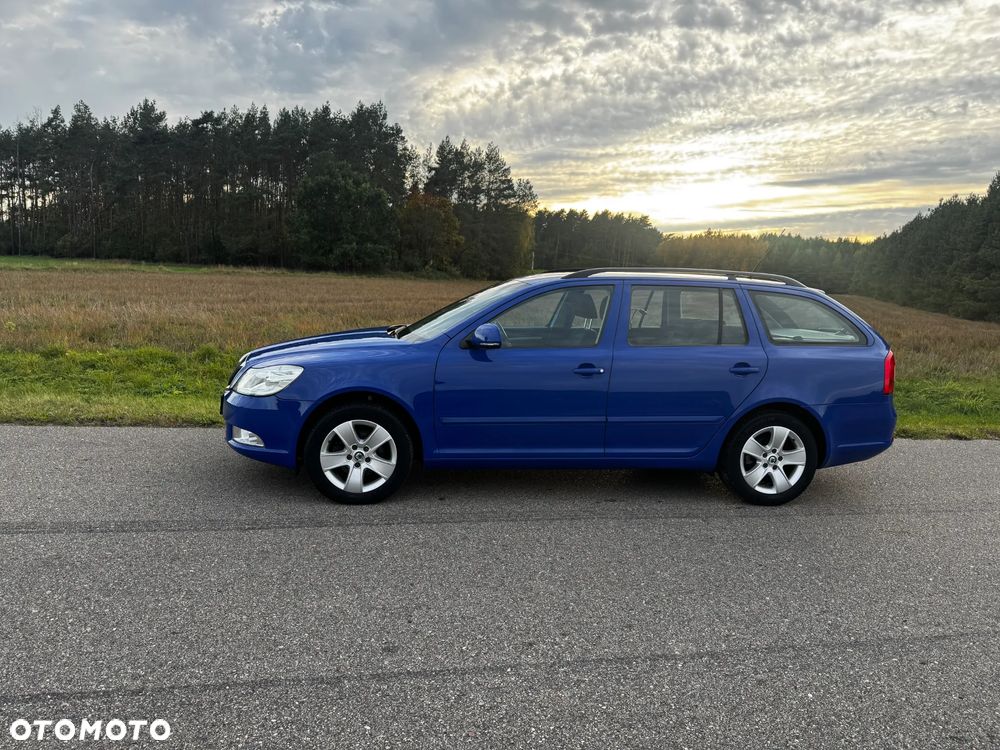 Skoda Octavia - 2