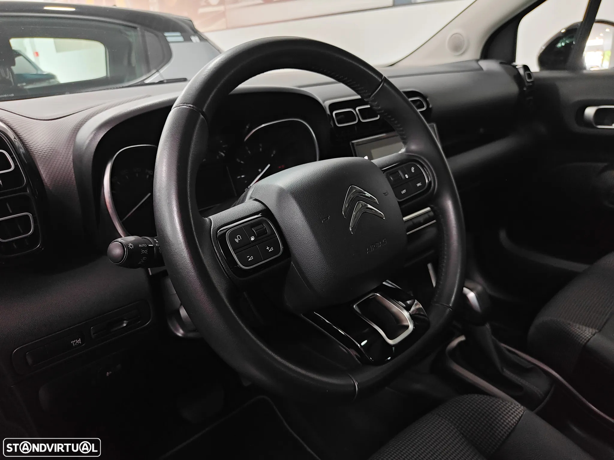 Citroën C3 Aircross 1.2 PureTech Shine EAT6 - 48