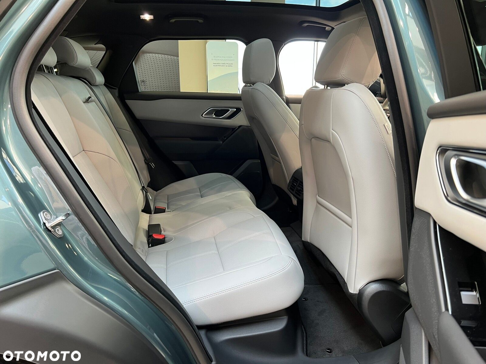 Land Rover Range Rover Velar - 11