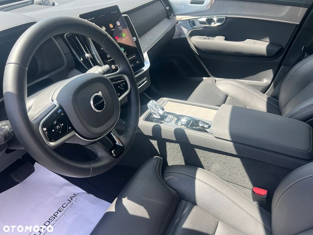 Volvo XC 90 T8 AWD Ultra Dark - 33