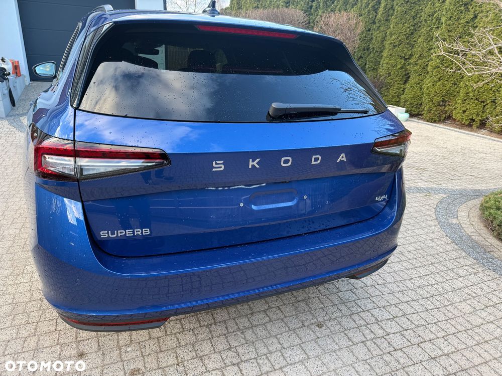 Skoda Superb 2.0 TDI SCR 4x4 Selection DSG - 8