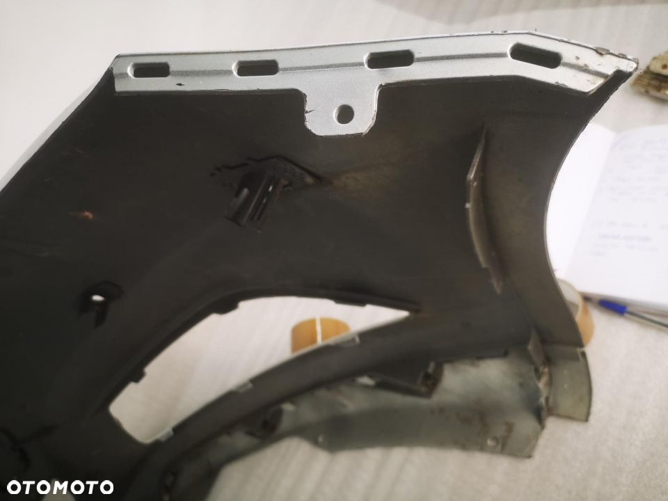FORD MONDEO MK5 NA 6 X PDC , SREBRNY ZDERZAK PRZEDNI PRZÓD NR AUKCJI NZ574 - 23