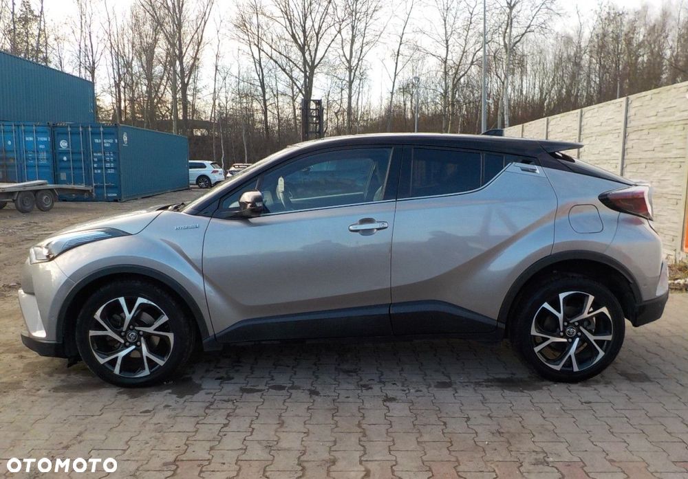 Toyota C-HR - 13