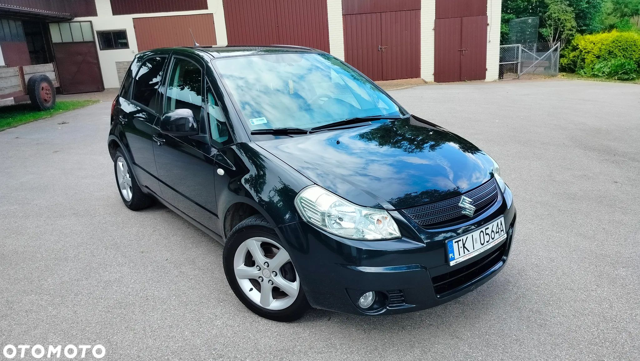 Suzuki SX4 1.6 GS / Premium - 1