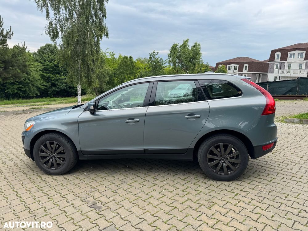 Volvo XC 60 D5 AWD Aut. Summum - 4