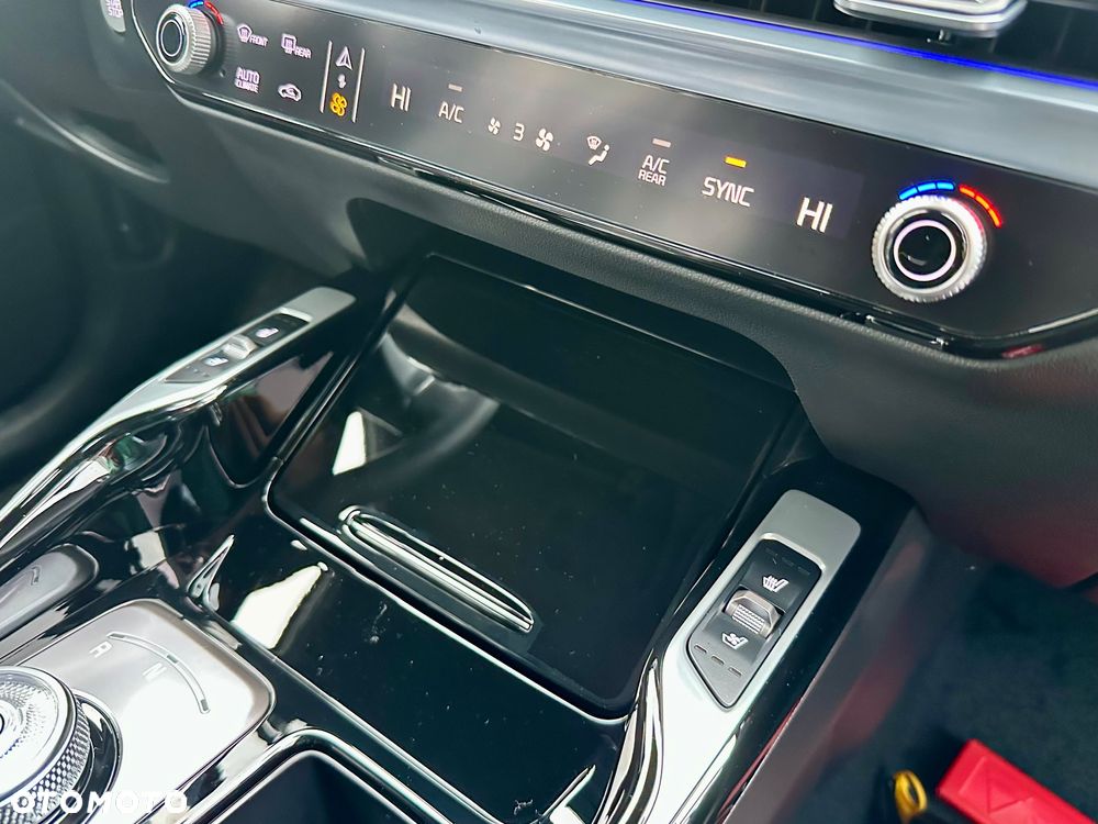 Kia Sorento 1.6 T-GDI HEV Prestige Line AWD 6os - 12