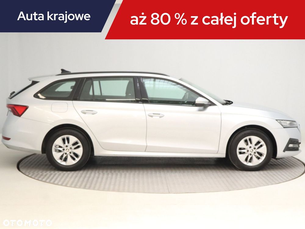 Skoda Octavia - 8