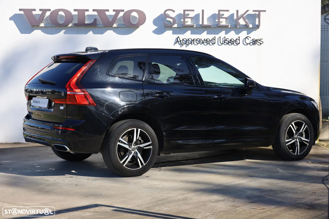 Volvo XC 60 2.0 T6 PHEV R-Design AWD - 3