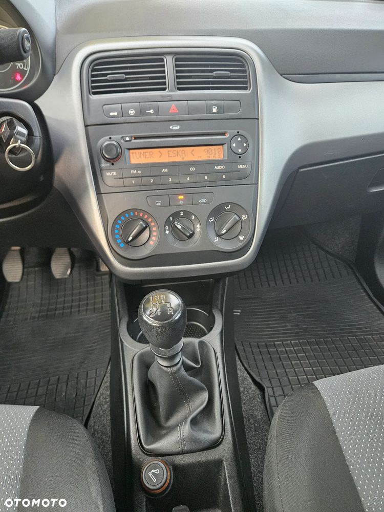 Fiat Punto - 15