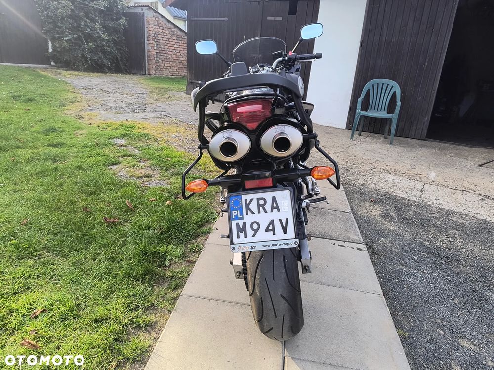 Yamaha FZ6 - 8