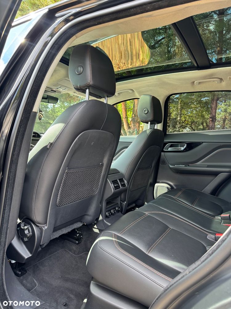 Jaguar F-Pace - 26