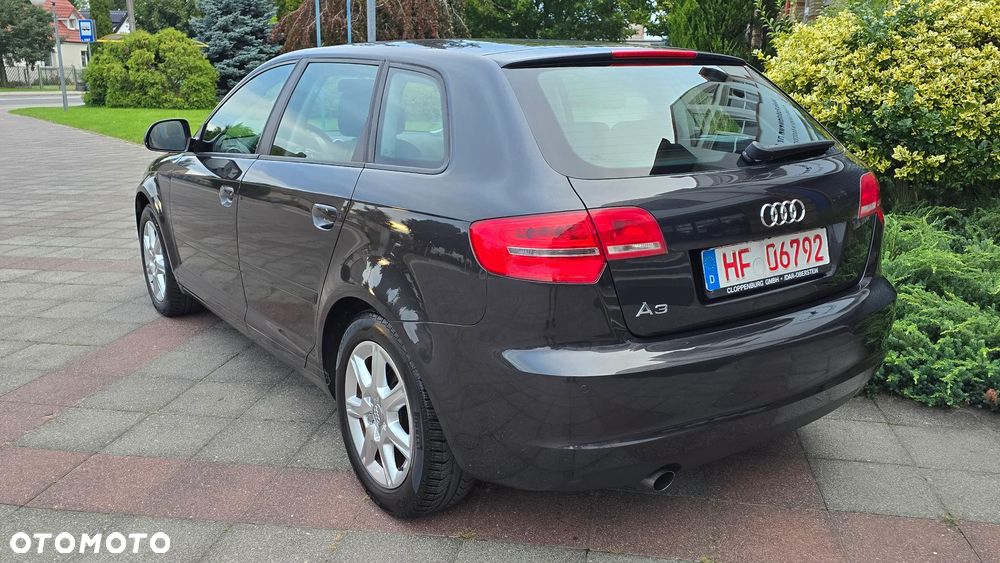 Audi A3 Sportback - 4