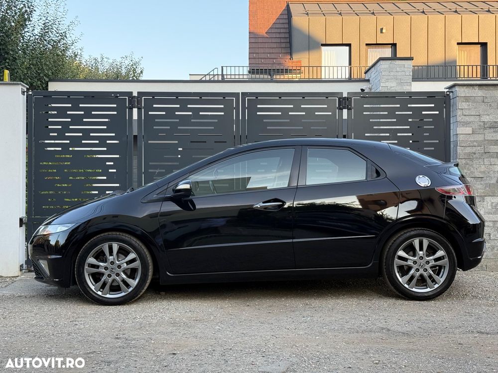 Honda Civic 1.8i-VTEC Sport - 30