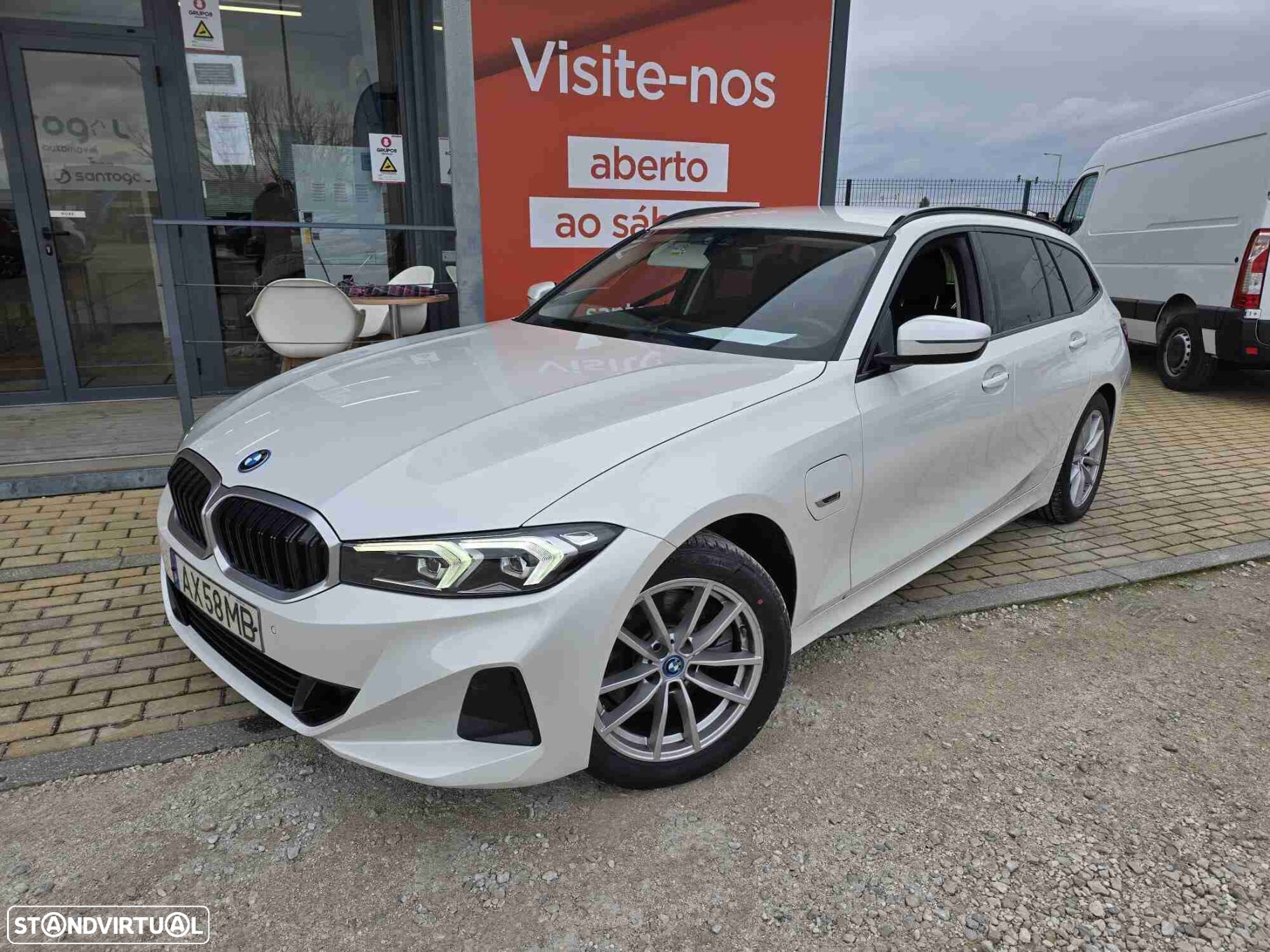 BMW 320 e Touring Auto - 1