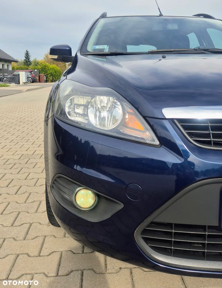 Ford Focus 1.8 Titanium - 19