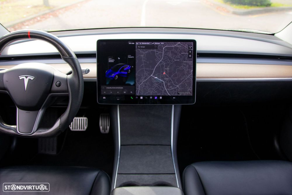 Tesla Model 3 Long-Range Dual Motor AWD - 4