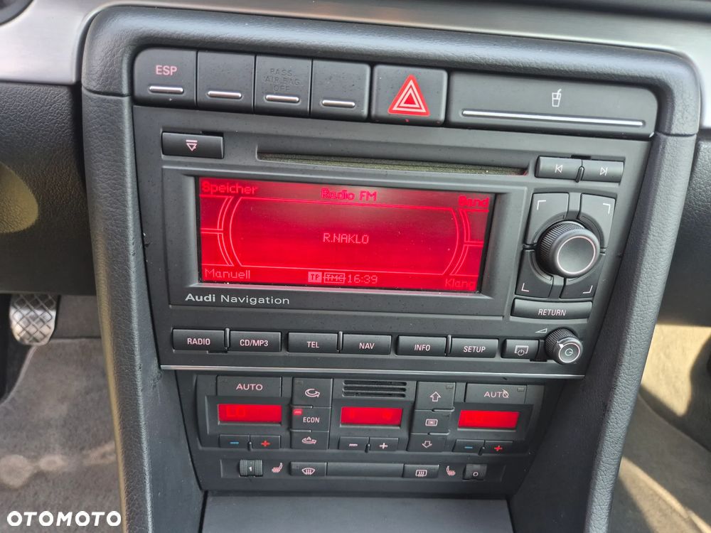 Audi A4 Avant 2.0 TDI - 17