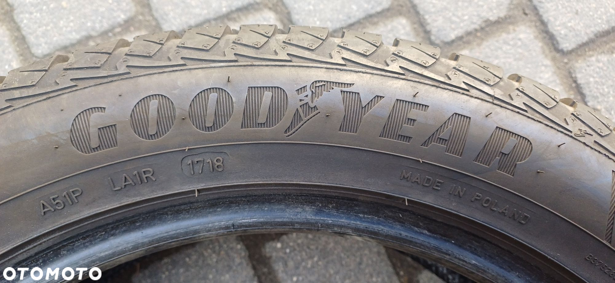 GOODYEAR 235/50R18 101V , pojedyńcza opona wielosezonowa. - 3