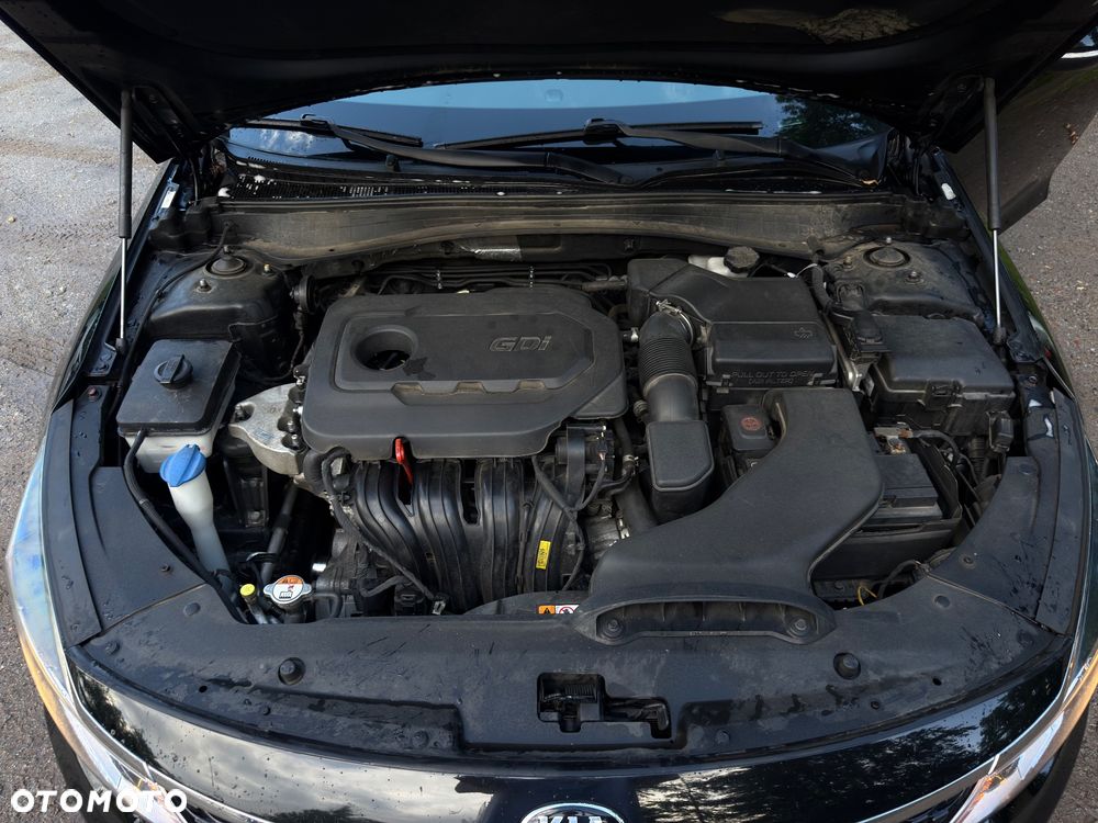Kia Optima - 11