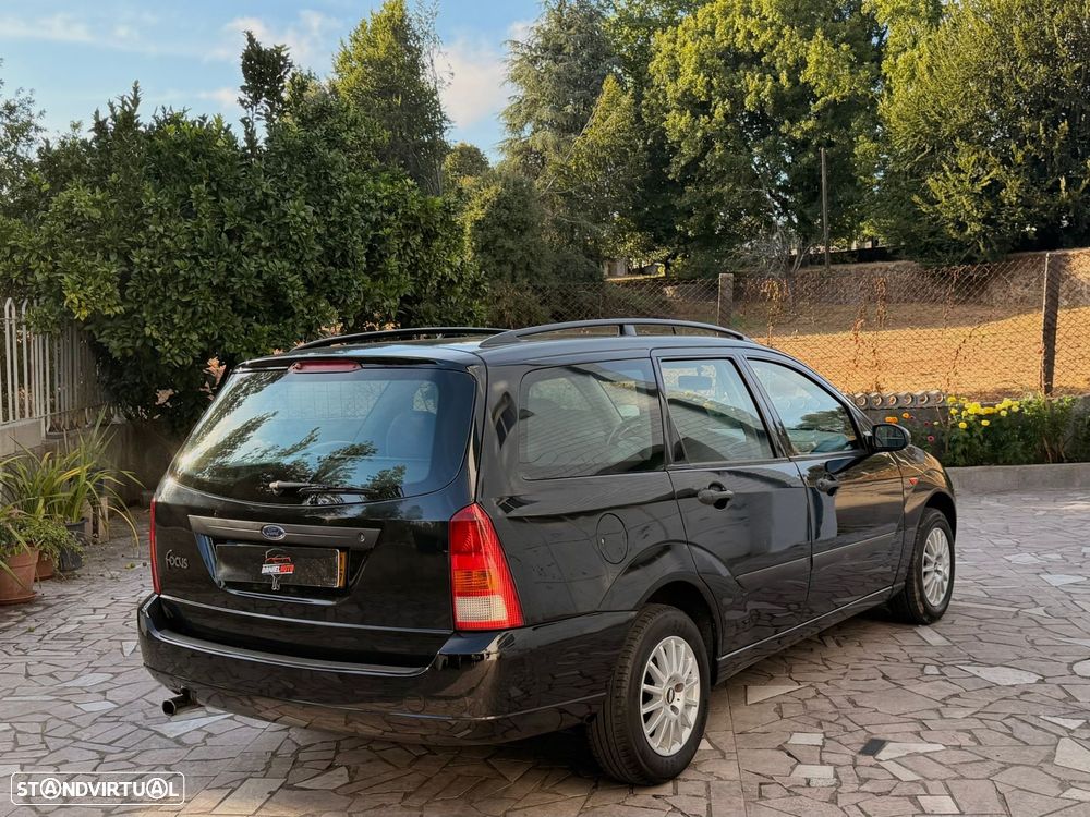 Ford Focus 1.4 Comfort - 12