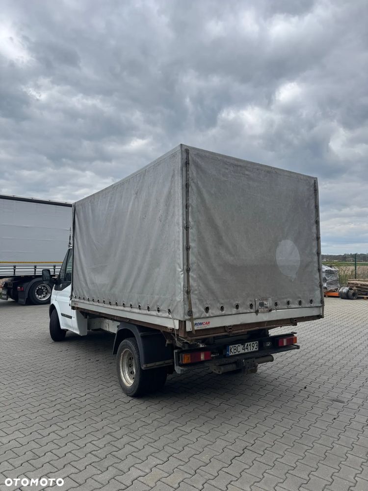 Ford Transit - 10