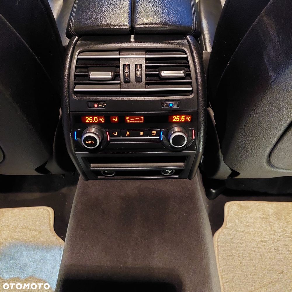 BMW Seria 7 740Li - 20