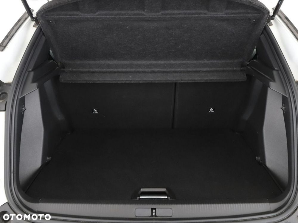 Peugeot 2008 PureTech 130 EAT8 Allure - 21