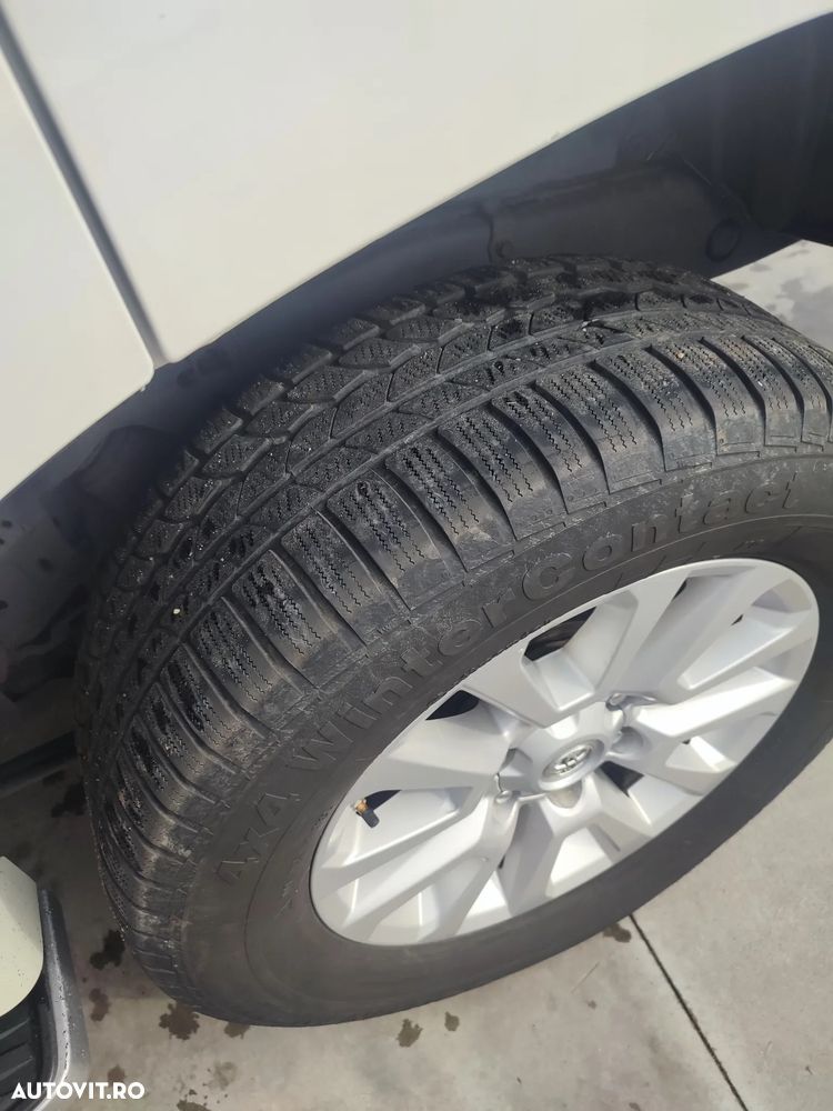 Toyota Land Cruiser 2.8l Turbo D-4D Executive - 3