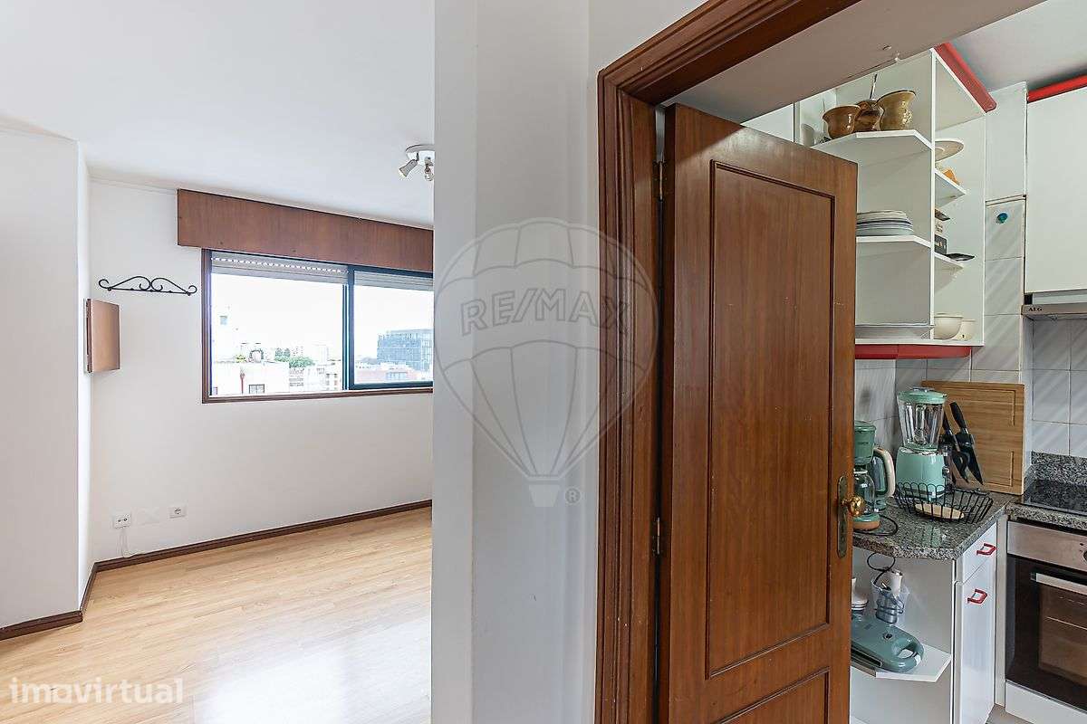 Apartamento T2 para arrendamento - Grande imagem: 4/16