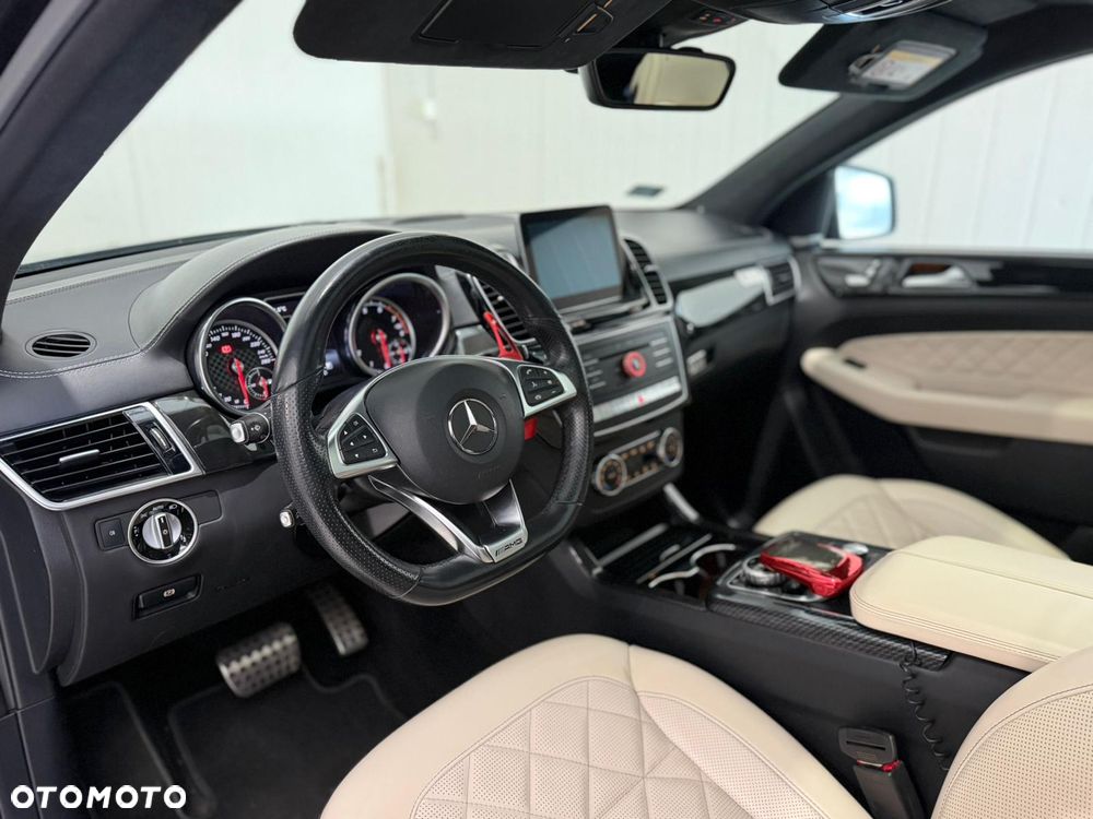 Mercedes-Benz GLE - 27