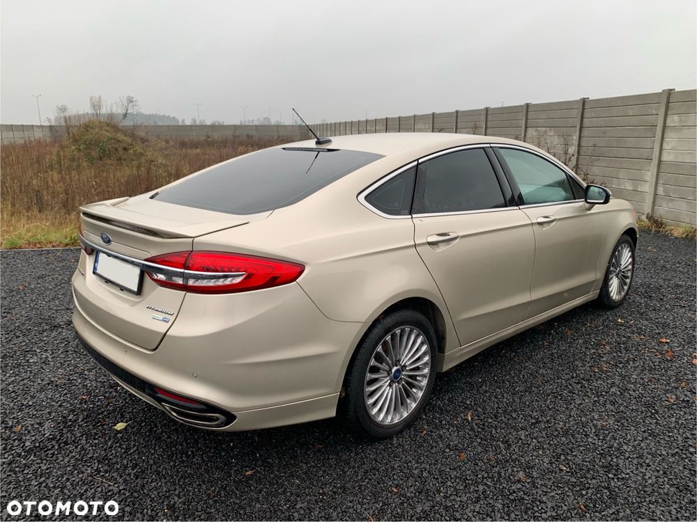 Ford Mondeo 2.0 EcoBoost Titanium - 4