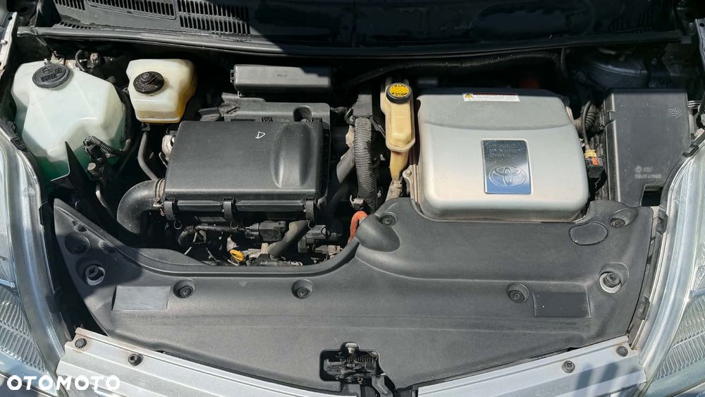 Toyota Prius 1.5 VVT-i Prestige - 19