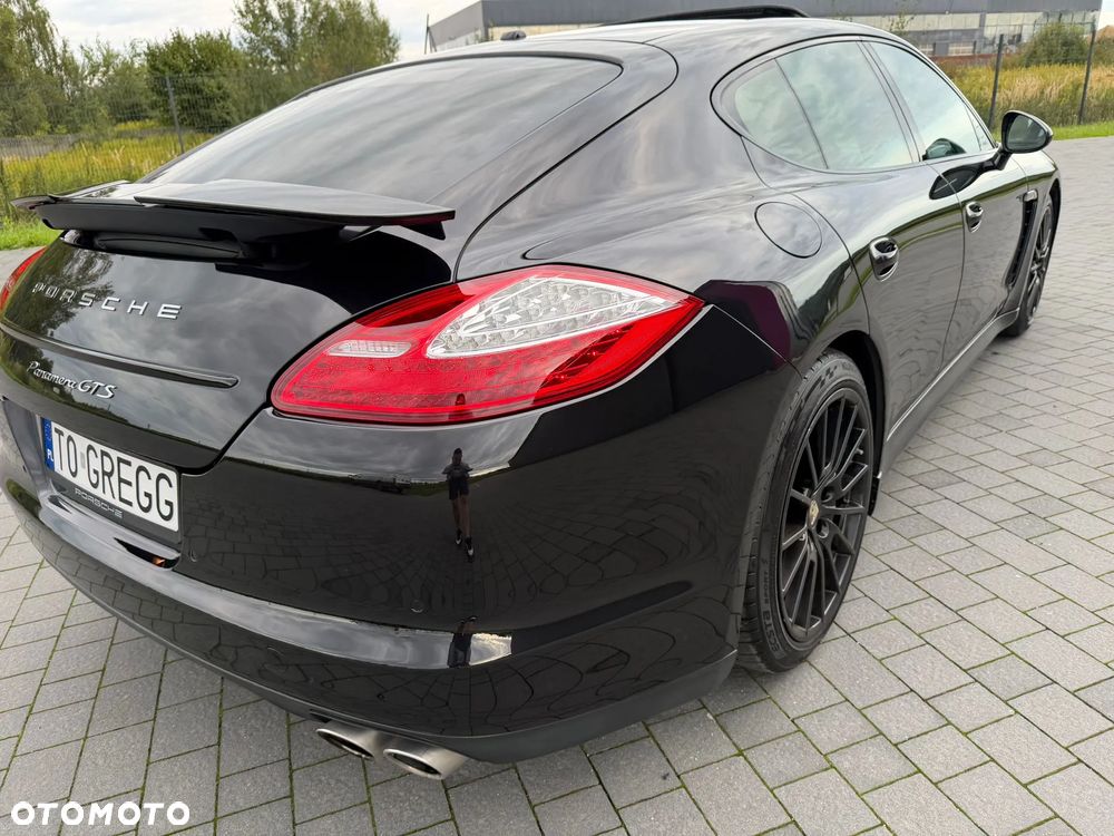 Porsche Panamera - 31