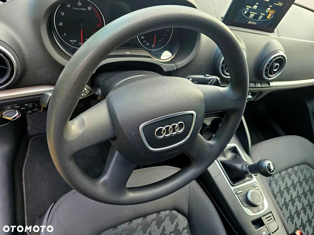 Audi A3 1.4 TFSI Attraction - 24